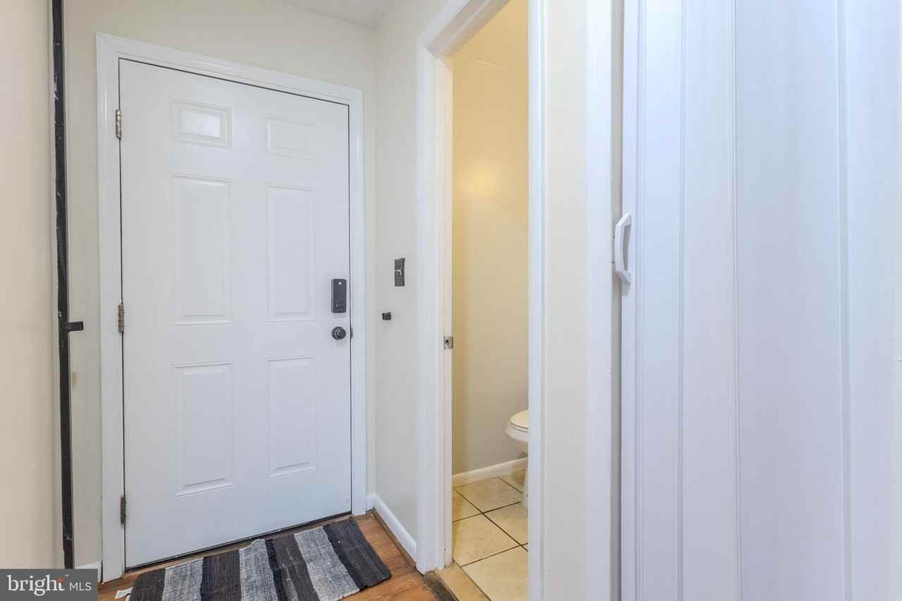 398 Harry S Truman Dr Unit 270 - Photo 2 of 22