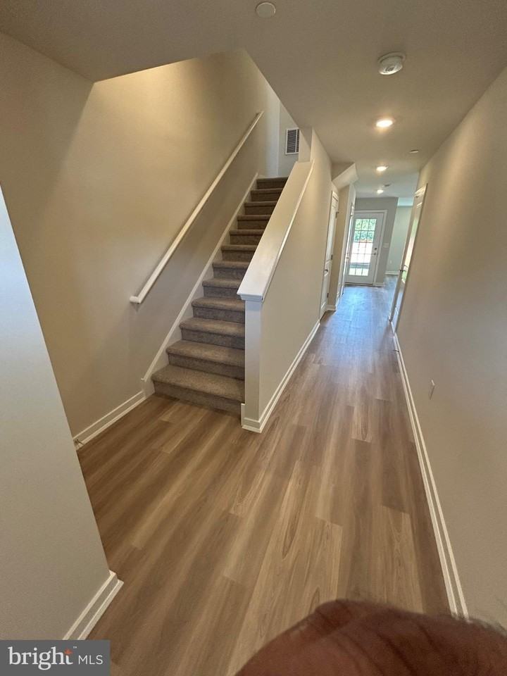 74 Morgans Mill Rd - Photo 2 of 39