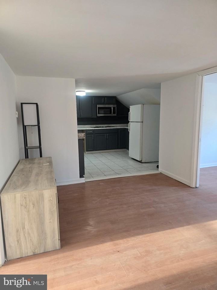 52 Robbinsville Allentown Rd - Photo 7 of 9