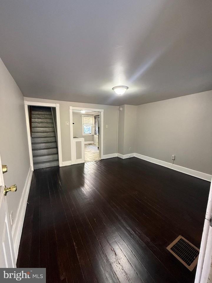 395 Hephzibah Hill Rd - Photo 4 of 13