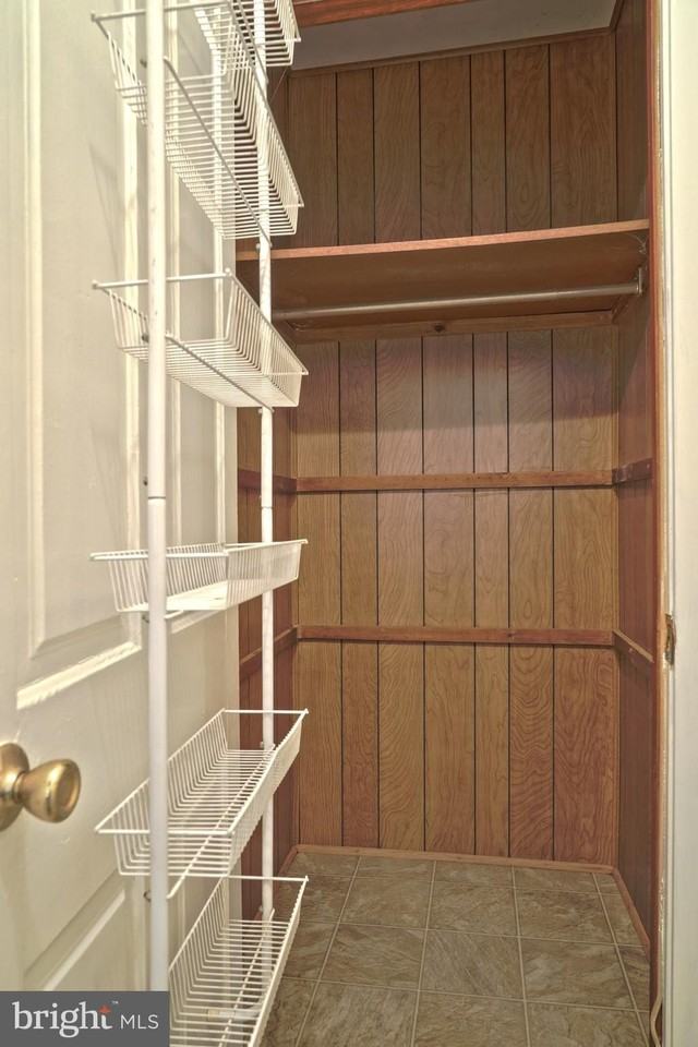 448 E Main St - Photo 6 of 8