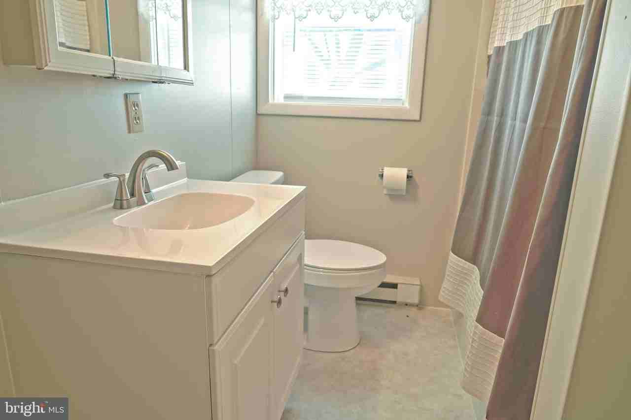 448 E Main St - Photo 7 of 8