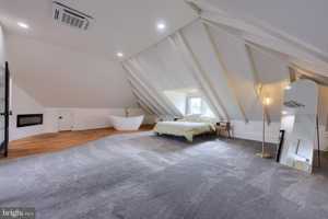 featured image of 136 E Harrisburg Ave