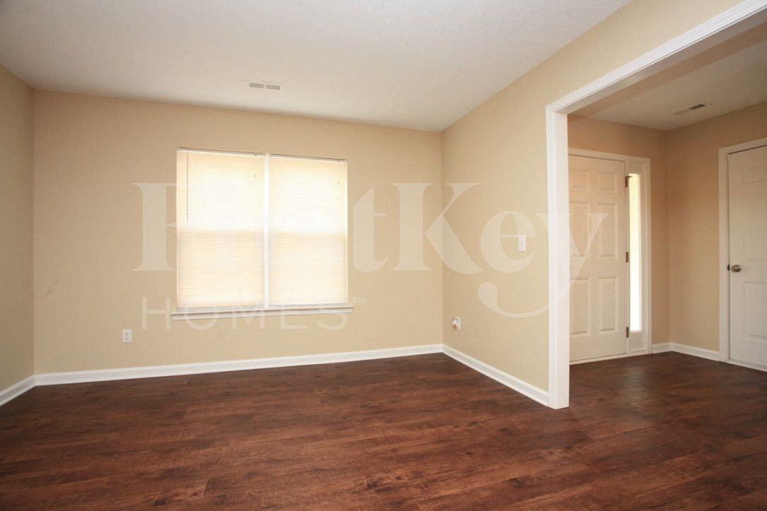 906 Grassy Patch Ln - Photo 7 of 17