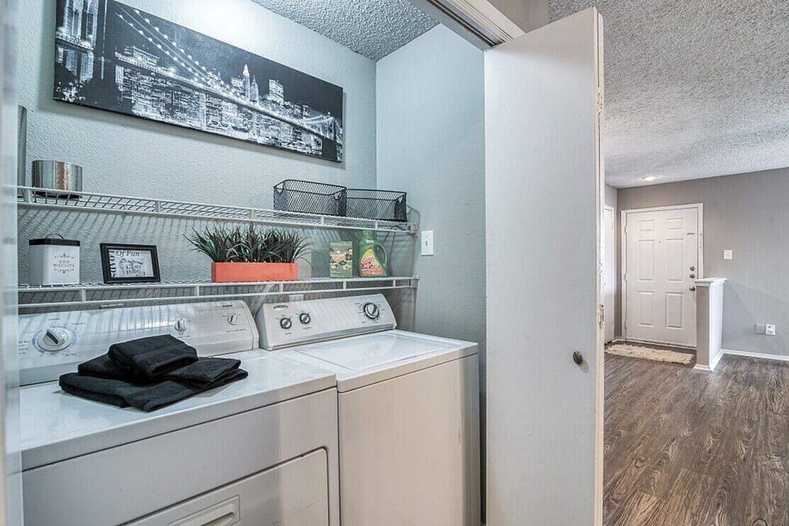 Woodwind Village Apartments - Photo 3 of 21