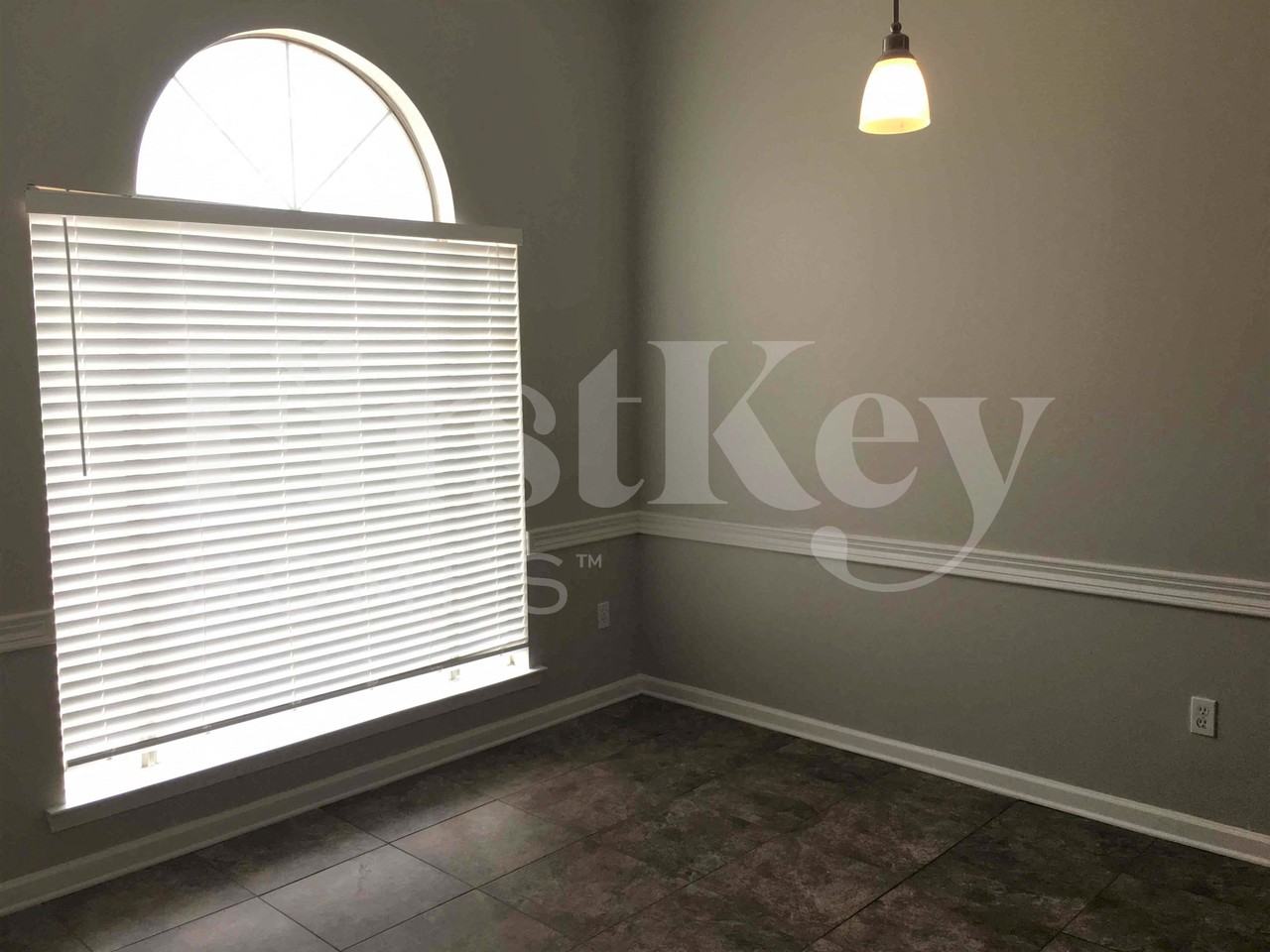 7601 Broken Hickory Dr - Photo 4 of 13