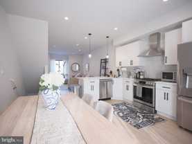 428 W Master St Unit A3 - Photo 1 of 1