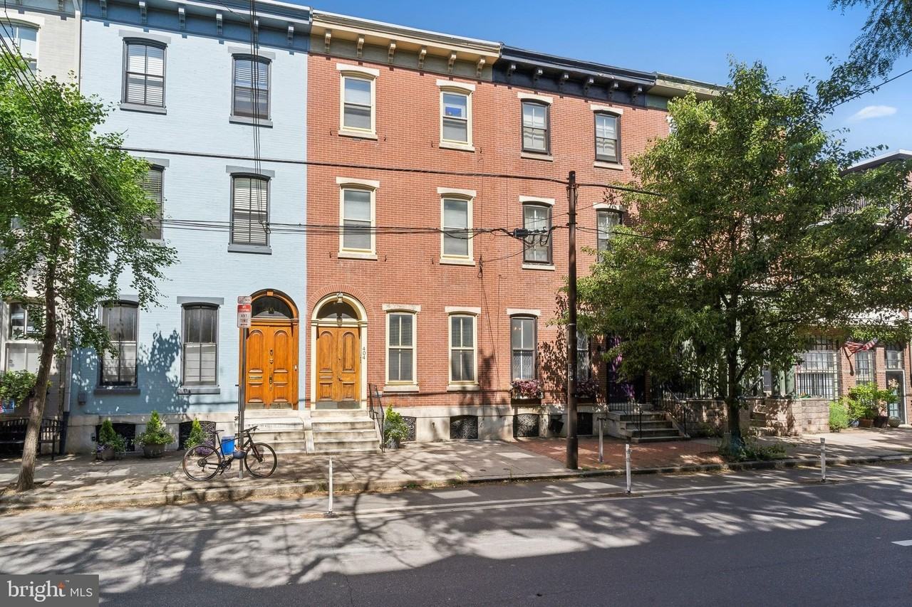 404 S 22nd St Apt 2r - Photo 2 of 17