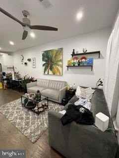 2113 N 5th St - Photo 2 of 32