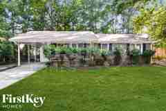 525 Jefferson Ave - Photo 1 of 1