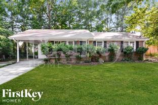 525 Jefferson Ave - Photo 1 of 1