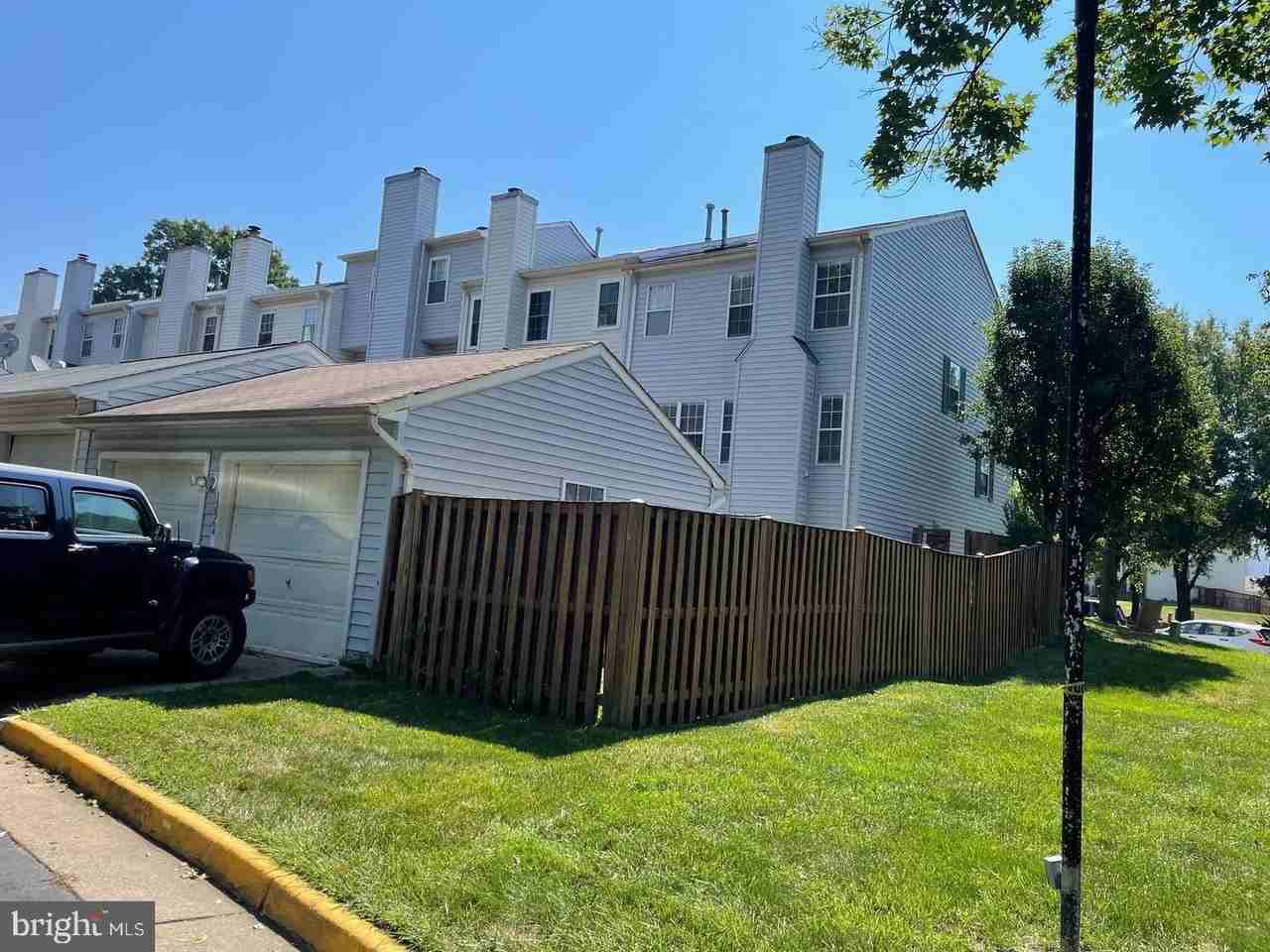 13964 Antonia Ford Ct - Photo 5 of 17