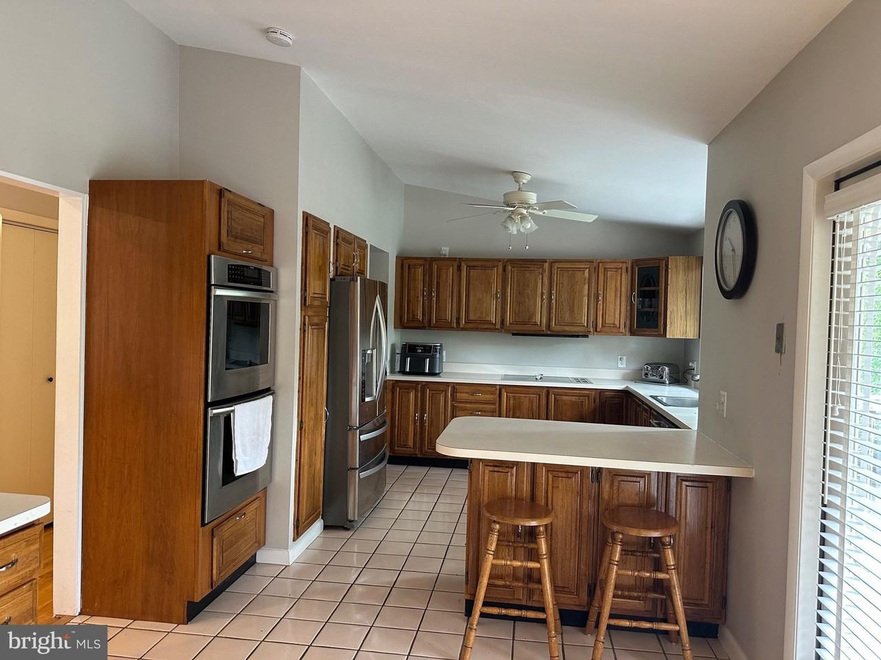 2503 Stirrup Ln - Photo 7 of 27