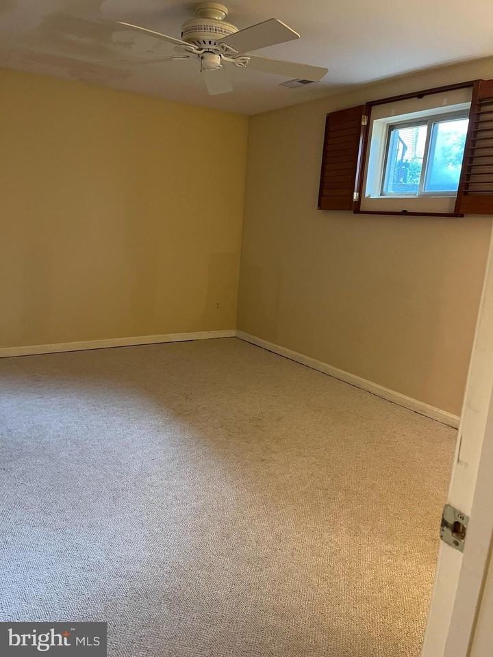 147 East St Ne - Photo 3 of 10