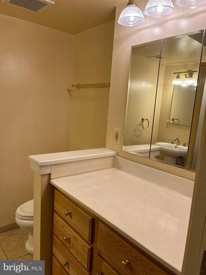 147 East St Ne - Photo 7 of 10