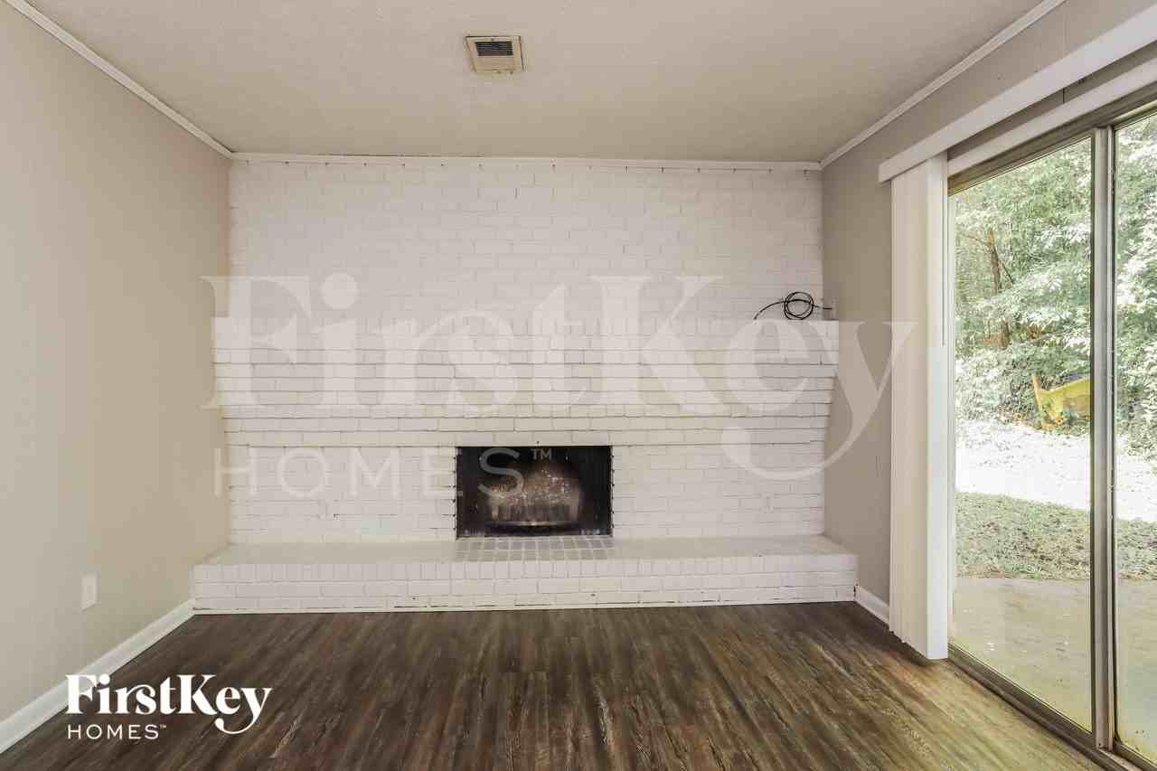 4073 Cedar Ridge Trl - Photo 2 of 15