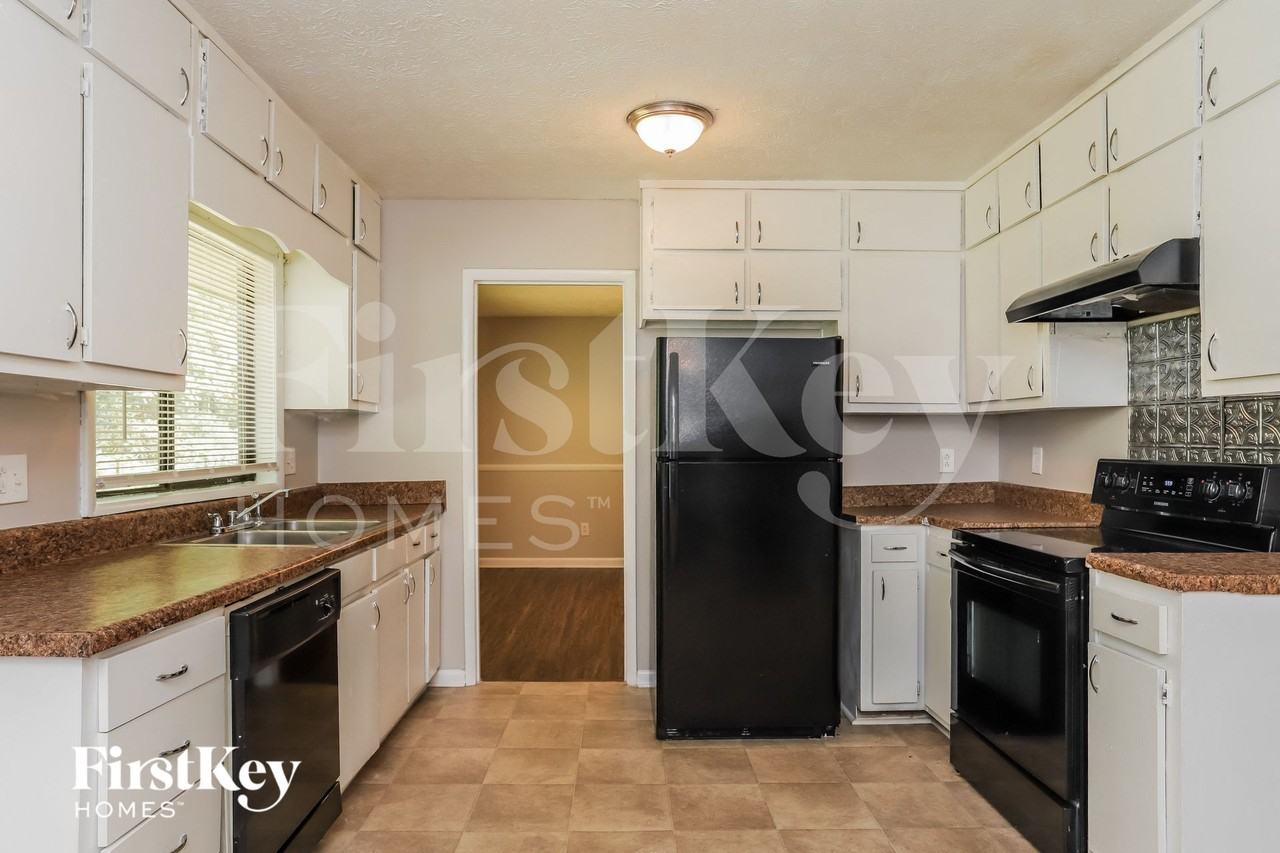 4073 Cedar Ridge Trl - Photo 6 of 15