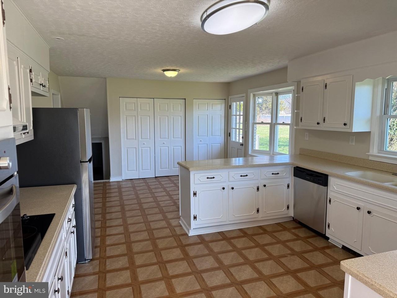 10421 Tidewater Trl - Photo 7 of 21