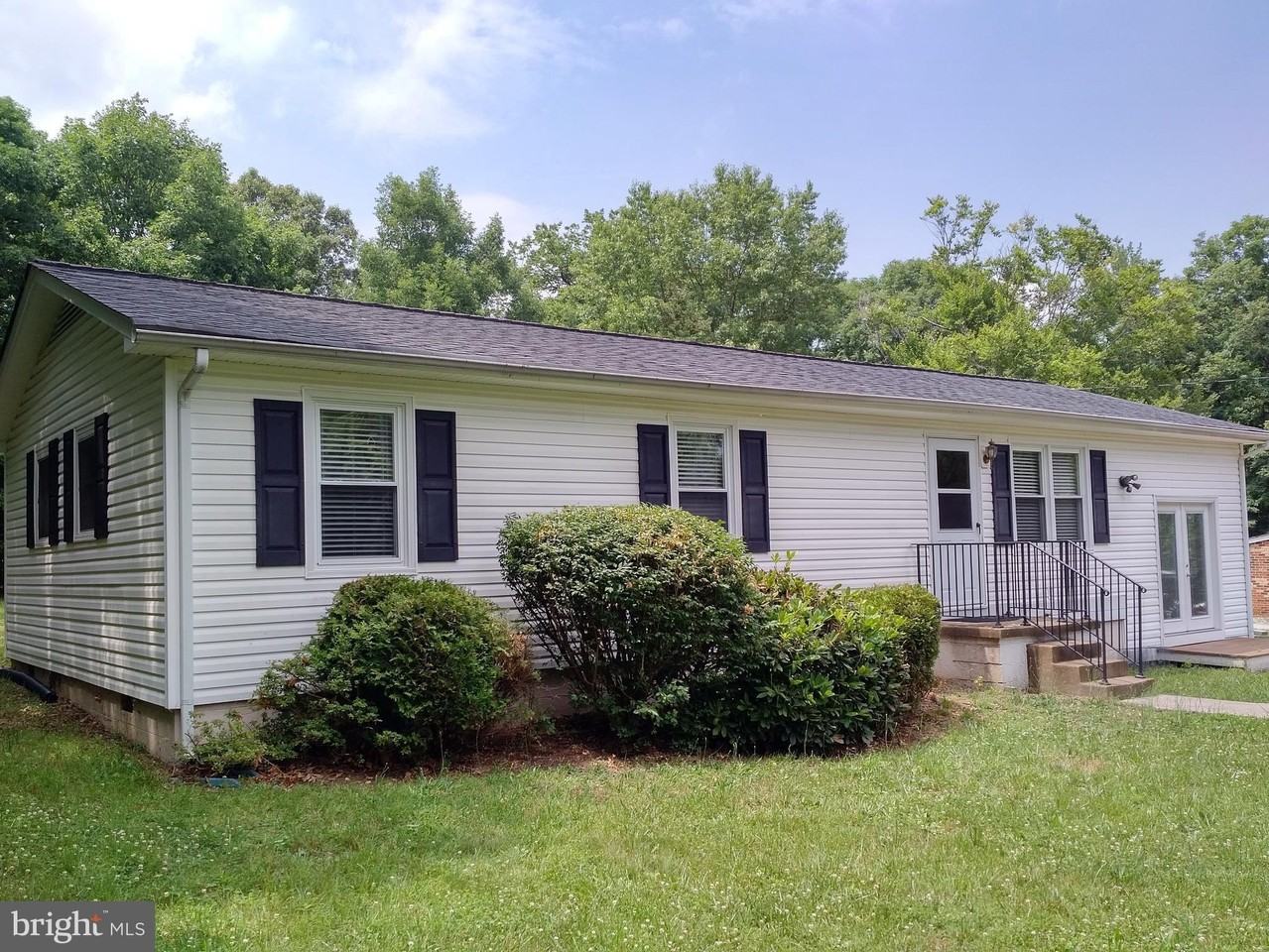 9632 Leavells Rd - Photo 2 of 17