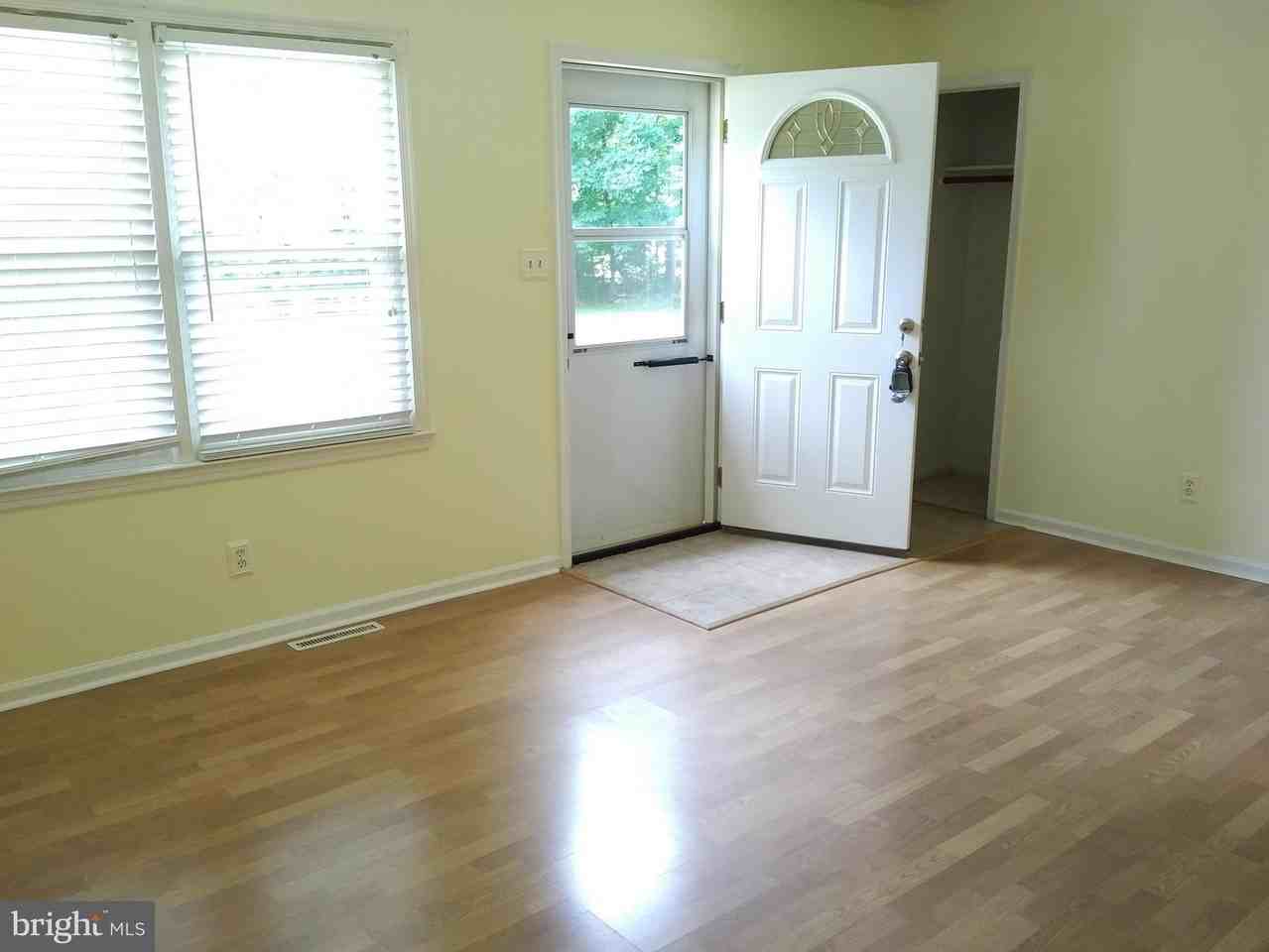 9632 Leavells Rd - Photo 6 of 17