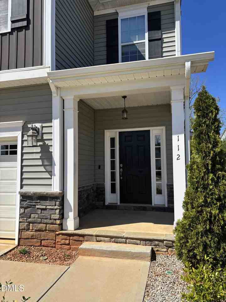 112 Edmer Ln - Photo 2 of 43