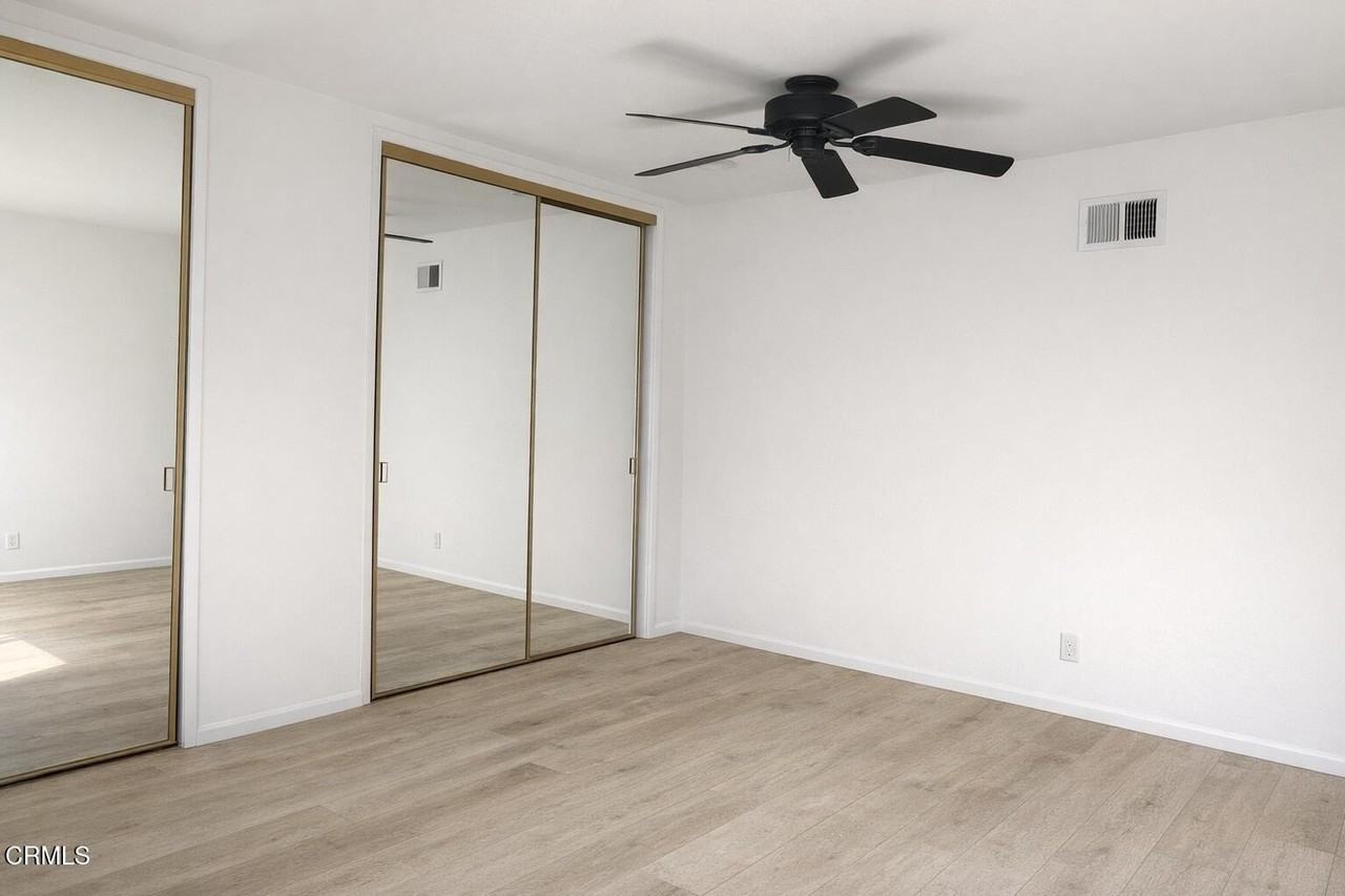 1930 Adrian St - Photo 6 of 7