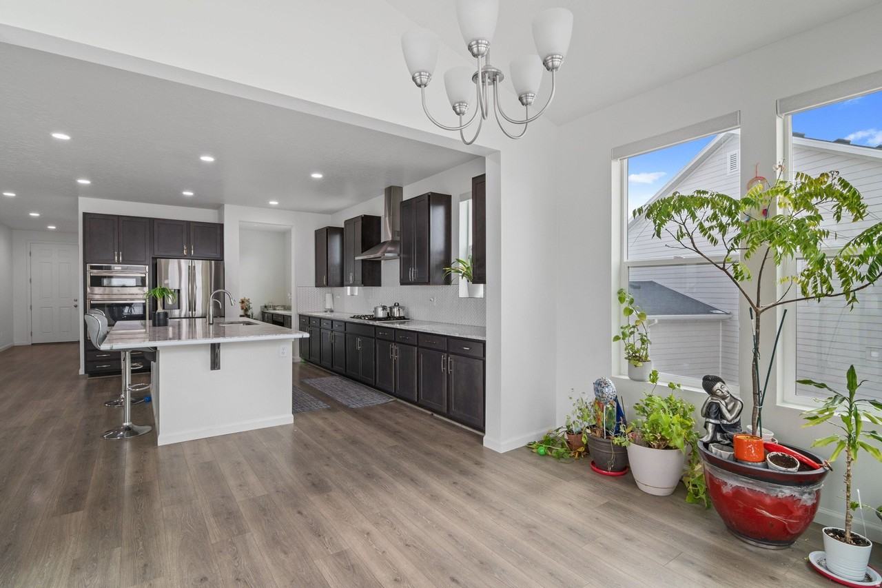 2283 N Elderberry Dr - Photo 6 of 19