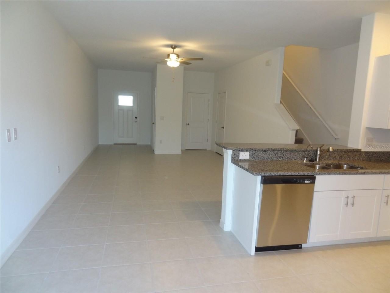 5220 Forum Blvd - Photo 7 of 25