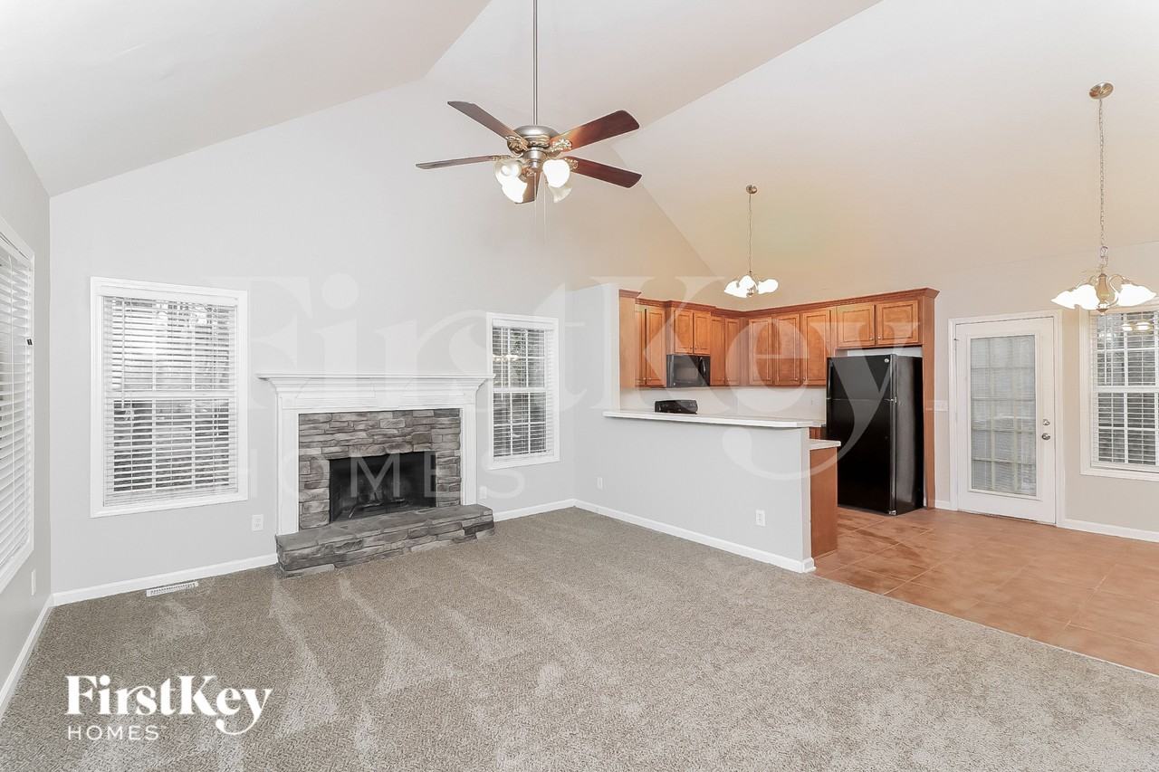 129B Sequoyah Cir - Photo 3 of 15