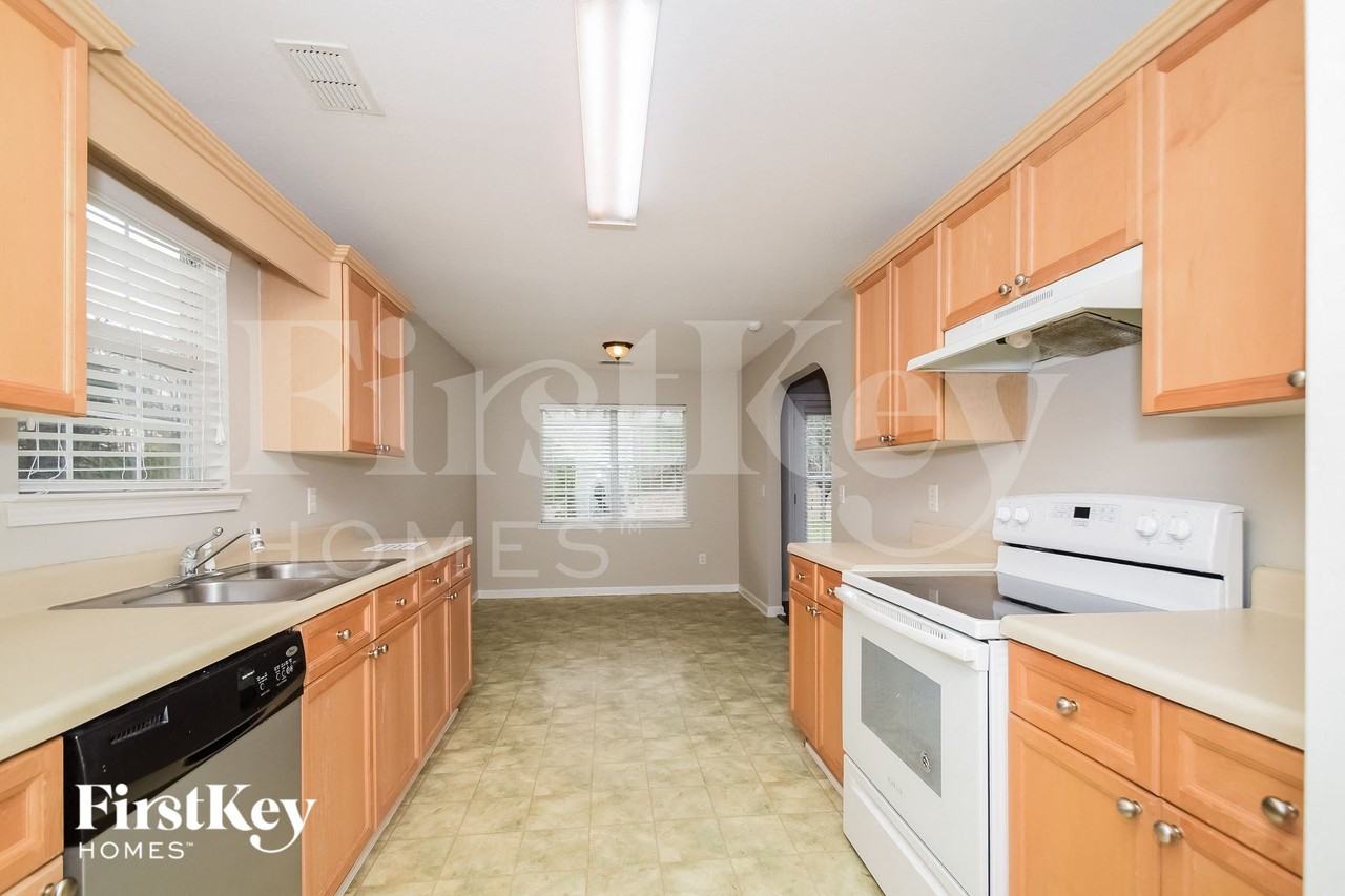 127 Renwick Ln - Photo 6 of 15