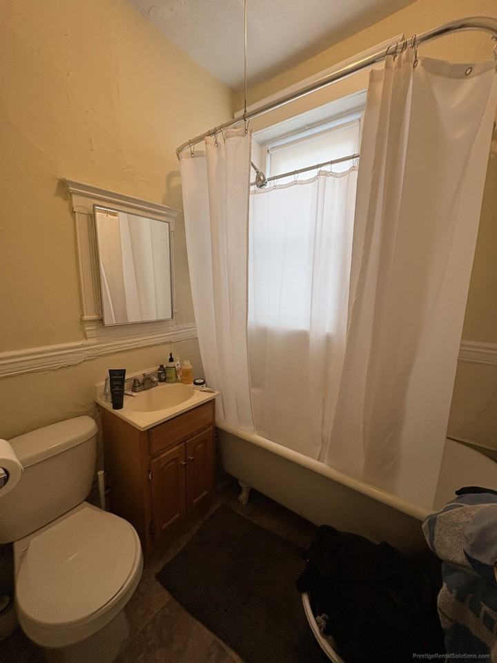161 Kelton St #26 - Photo 3 of 8