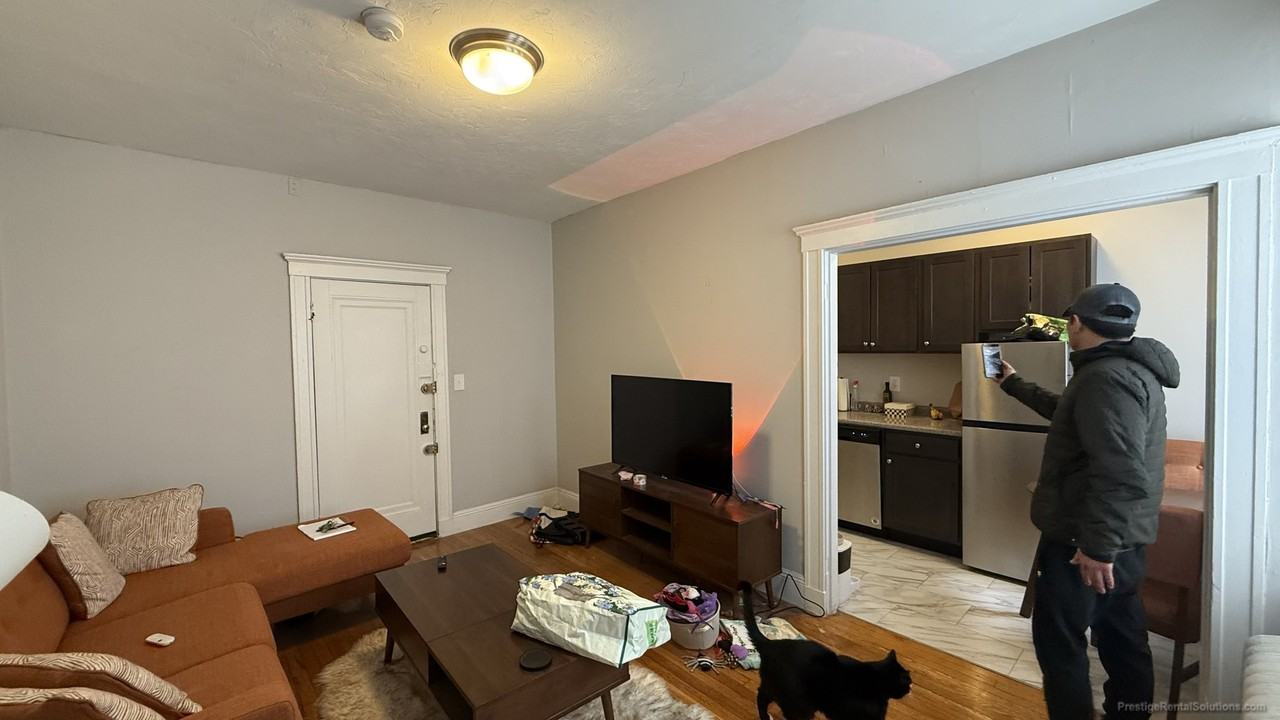 Woodstock Ave. & Kelton St. #7 - Photo 3 of 9