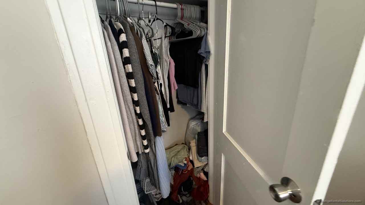 Woodstock Ave. & Kelton St. #7 - Photo 6 of 9