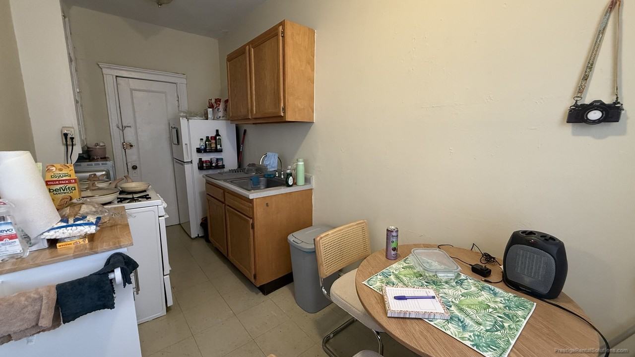 Woodstock Ave. & Kelton St. #4 - Photo 2 of 26