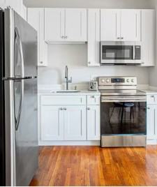 499 Beacon St #4