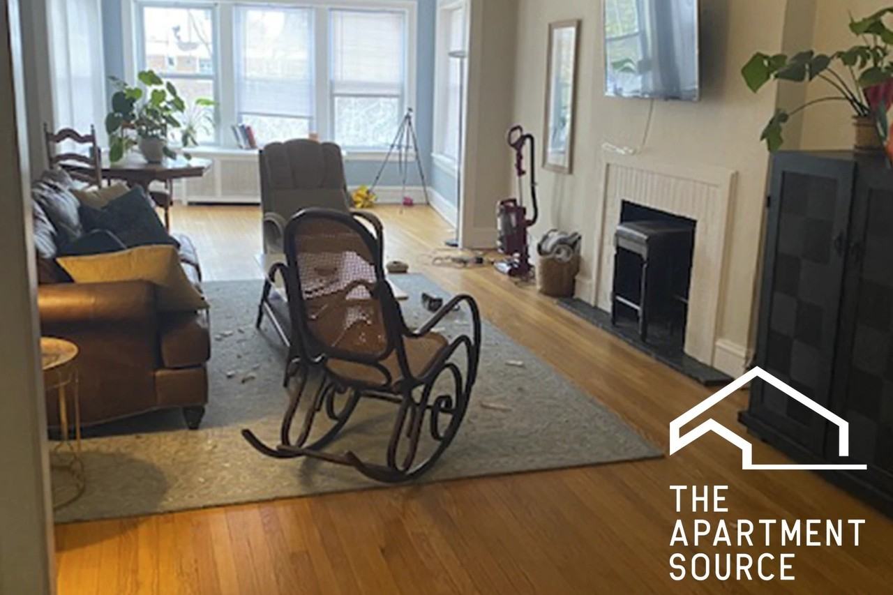 329 Kedzie St #2 - Photo 3 of 6