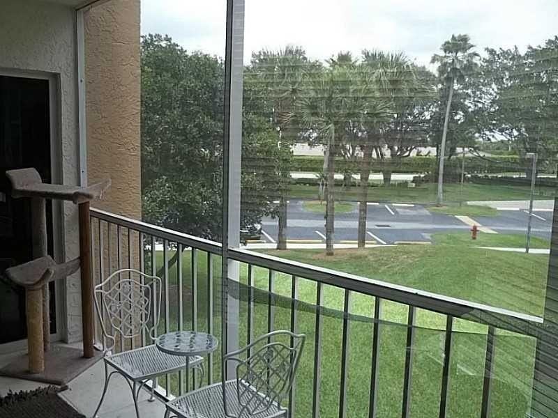 5910 Morningstar Cir Apt 202 - Photo 6 of 32