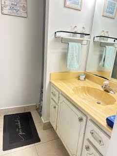 5190 E Sabal Palm Blvd #319 - Photo 7 of 8