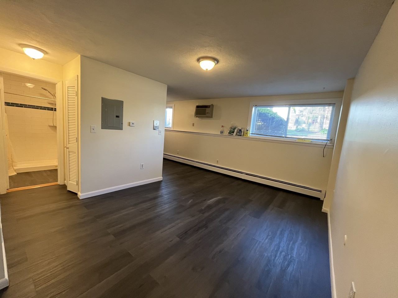 180 River St #C4 - Photo 4 of 7