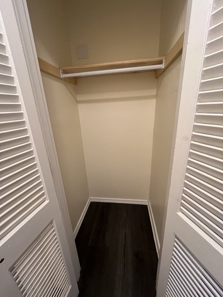 180 River St #C4 - Photo 7 of 7