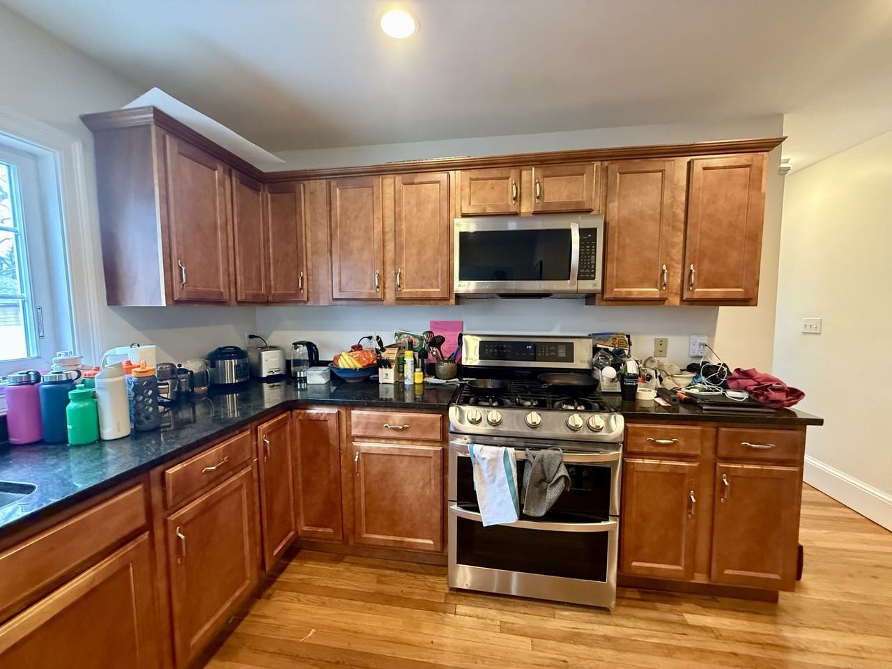 253 Brown St #1 - Photo 2 of 17