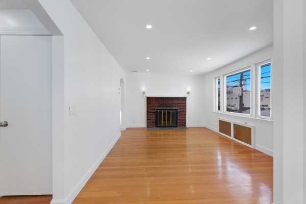 46 Main St - Photo 3 of 16