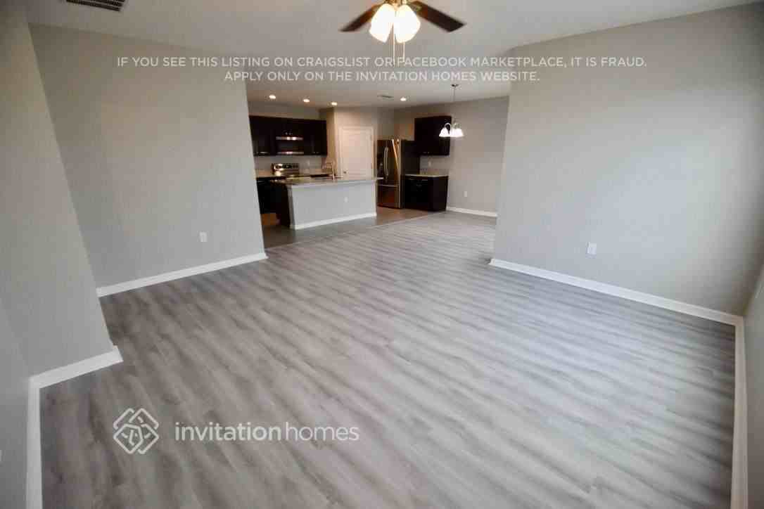 15532 Rose Grove Dr - Photo 5 of 17