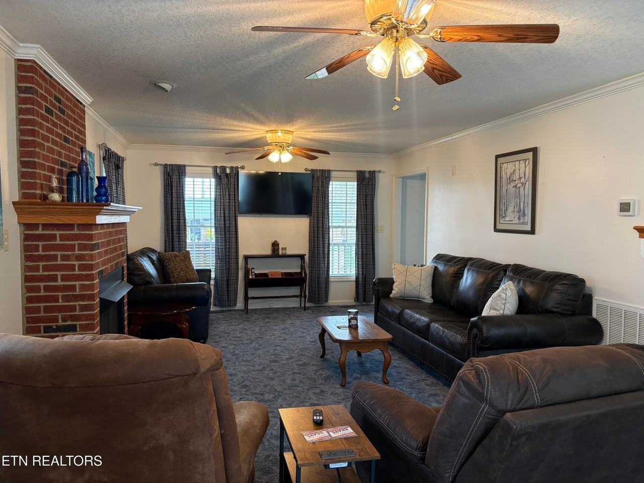 162 Bayside Dr - Photo 5 of 32