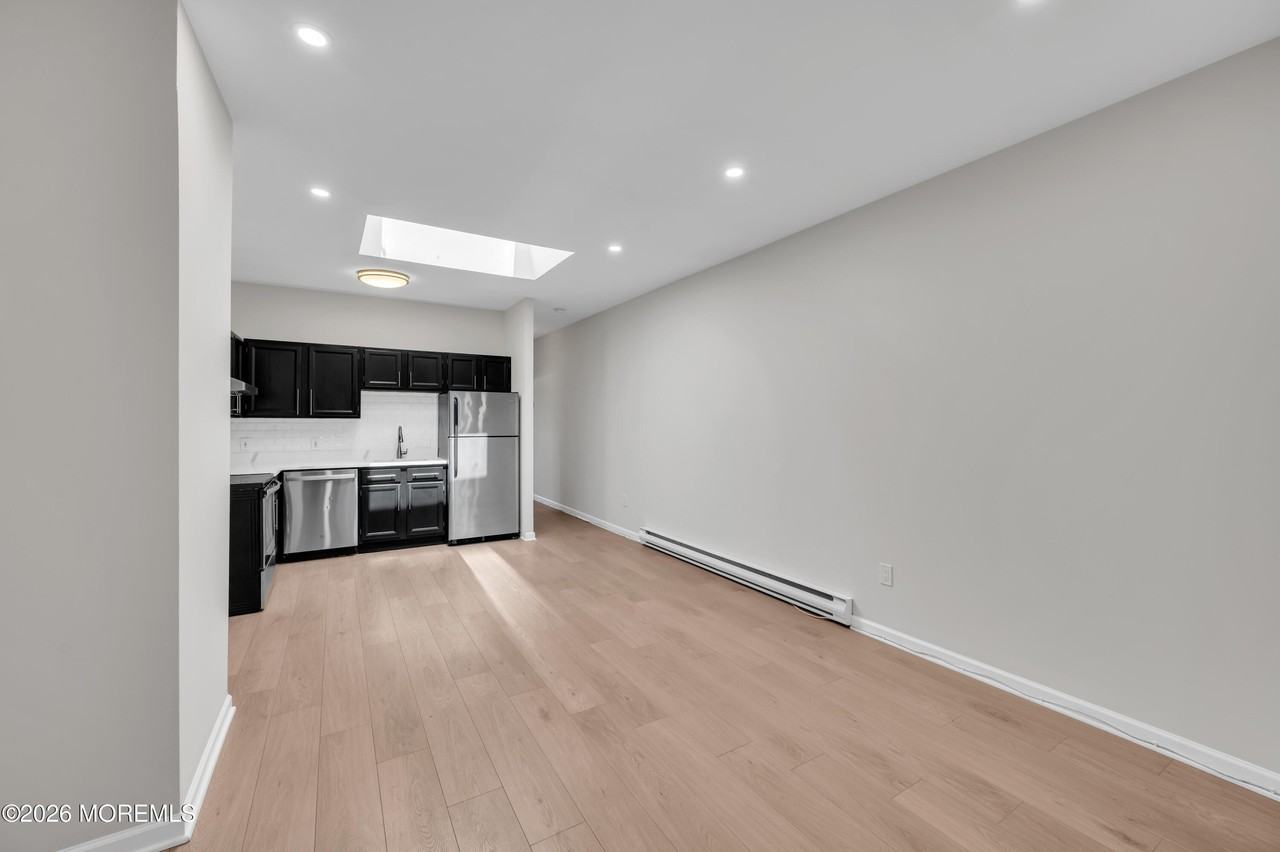 31 W Front St - Photo 7 of 21