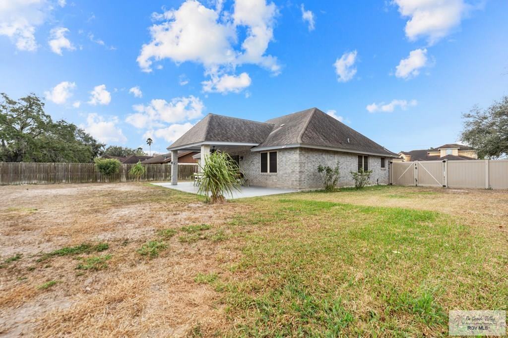 105 Sally Ln - Photo 7 of 24