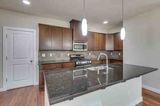 215 164th Pl Se - Photo 7 of 21