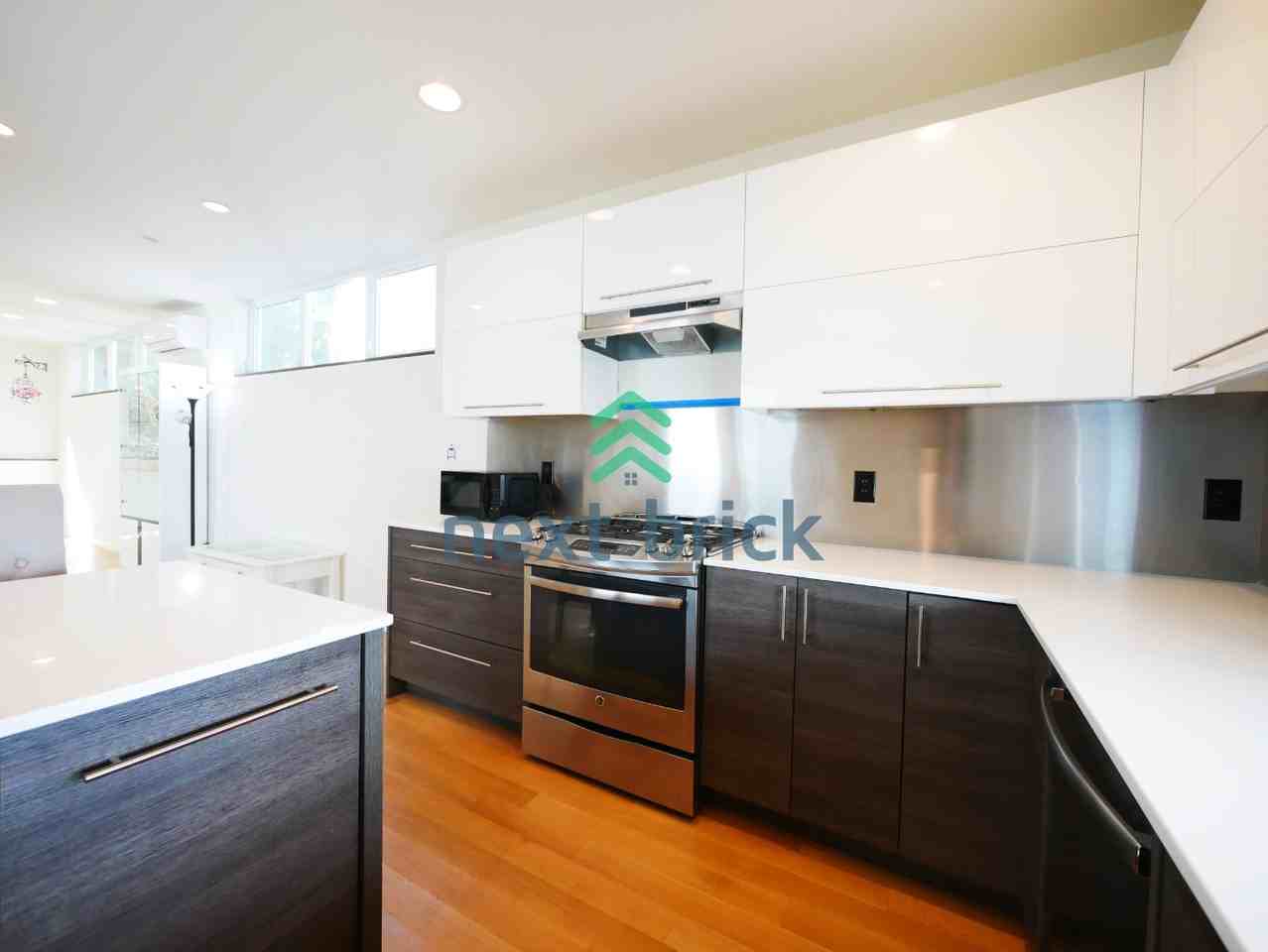 3447A 22nd Ave W - Photo 4 of 16