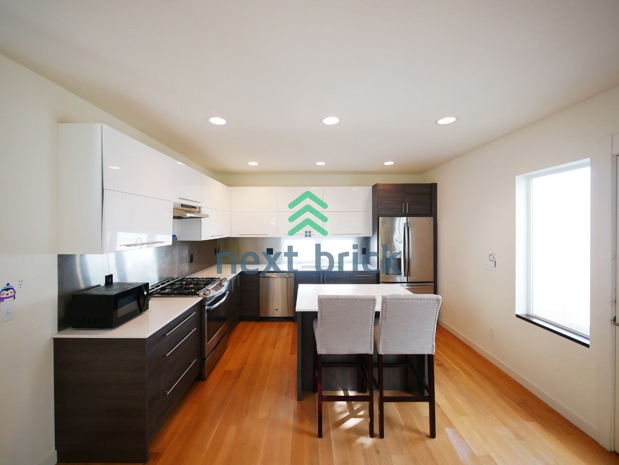 3447A 22nd Ave W - Photo 5 of 16