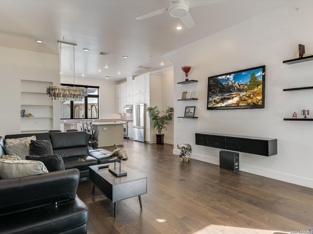 1226 S Presa Unit# UNIT 105 - Photo 5 of 19